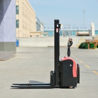 Chariot élévateur électrique Relilift CDDB1530 1,5 tonne 3m Premium avec batterie au plomb-acide 48V, mât à deux étages et freinage électromagnétique