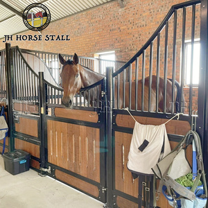 Sistema de granero de <span class=keywords><strong>caballos</strong></span> de lujo Personalizado Estilo europeo Seguridad Permanente Caballo de bambú Estable Paneles de puesto de <span class=keywords><strong>caballos</strong></span> - Product Image 4