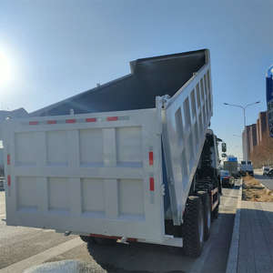 รถบรรทุกดัมพ์มือสอง ปี 2022 ขนาด 21-30 ตัน 371 แรงม้า 6x4 - Product Image 2