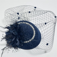 Chapeaux d'Hôtesses de l'Air Style Grenadine Française Couleur Unie Luxe Léger pour Femme, Chapeaux Festifs et Bérets de Fête avec Plume pour Mariage