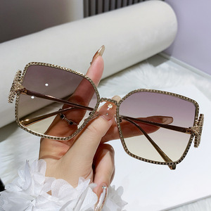 Lunettes de soleil sans monture <span class=keywords><strong>Cartier</strong></span> pour femme, branches à rivets métalliques, protection UV400, légères, idéales pour les sorties, le cyclisme, la conduite, les fêtes et la scène - Product Image 2