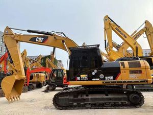 Excavadora de cadenas CAT325D de 25 toneladas en oferta, equipo de construcción en buen estado con componentes principales: motor, bomba y caja de cambios - Product Image 2