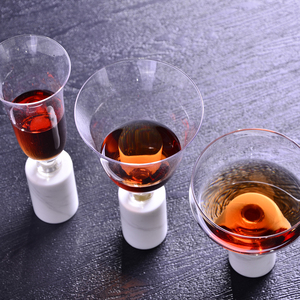 Verres à shot décoratifs en cristal coloré en gros pour ensembles, verres à whisky et margaritas rétro vintage faits à la main pour la décoration intérieure - Product Image 6