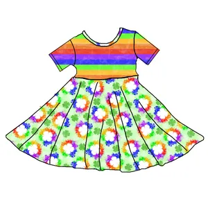 Qingliカスタムチルドレン聖パトリックレインボードレス幼児の女の子渦巻きパーティードレスキッズブティックシャムロックドレス