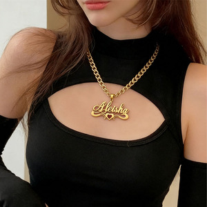 Collier personnalisé avec nom, plaqué or 18 carats, en acier inoxydable, chaîne cubaine, pendentif lettre anglaise « <span class=keywords><strong>Love</strong></span> », collier épais pour femmes et hommes - Product Image 2