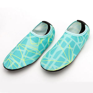 <span class=keywords><strong>Chaussures</strong></span> de plage Aqua Yoga à séchage rapide OEM ODM pour hommes, femmes, jeunes enfants, chaussons et chaussettes de sport <span class=keywords><strong>pieds</strong></span> nus - Product Image 1