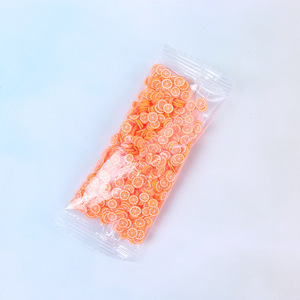 10g ongles de fruits tranches de lèvres en céramique <span class=keywords><strong>douce</strong></span> remplissage de boue de cristal adhésif résistant à l'huile confettis en argile polymère - Product Image 5