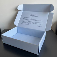 Boîte cadeau écologique en carton ondulé CHING TA, boîte d'expédition personnalisée pour vêtements, chaussures, chaussettes, avec doublure en éponge, gaufrage, revêtement mat, couleur spot