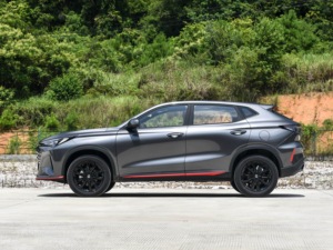 Changan X5 PLUS SUV, 5 Asientos, Motor Turbo, Caja de Cambios Automática, Faros LED, Neumáticos R18, Emisión Euro VI, Auto Nuevo - Product Image 3