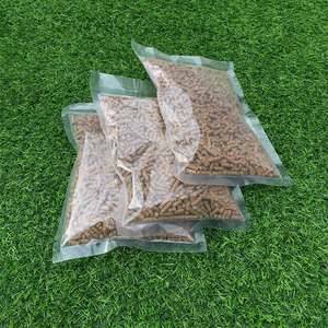 La pêche en lac sauvage attire les fosses noires Carpe d'herbe Carpe Crucian Carpe Appâts en vrac Granulés ABS Réservoir Appâts Fournitures de pêche - Product Image 1