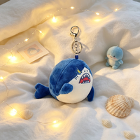 Nouveau Porte-clés en peluche requin réaliste et amusant, personnalisable en gros, pendentif sportif moelleux, petit ornement suspendu de qualité supérieure
