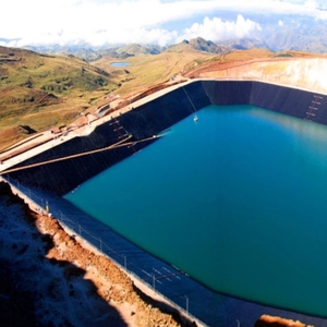 Géomembrane HDPE de revêtement de lac artificiel Anti-UV pour les applications de pisciculture et de barrage Valeur rentable de cycle de vie de 1mm d'épaisseur - Product Image 3