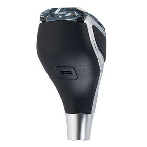 Palanca de Cambios Automática de Cuero con Cristales LED GUTO, Cabezal de Cambio Luminoso Resistente al Óxido para Modificación de Autos Audi - Product Image 2