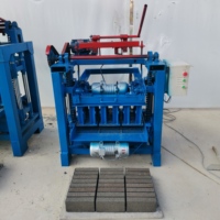 Petite machine à blocs creux en ciment pour les petites entreprises à domicile, machine à fabriquer des briques manuelle YR4-35 en Afrique