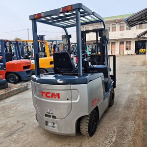 Carretilla Elevadora Diésel TCM de Nueva Energía Usada de Alta Calidad 2.5T 3T 5T Pequeña para Terrenos Difíciles con Asiento del Operador y Contrapeso Cpd35 - Product Image 6
