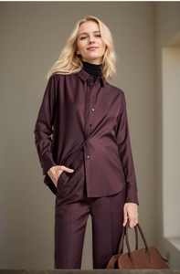 OOTN 2024, blusas informales de manga larga para mujer, de cintura alta Camisa de algodón con cuello vuelto, patrón Vintage sólido, logotipo tejido en la espalda - Product Image 3