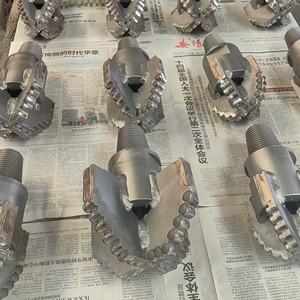 ดอกสว่าน PDC 4ปีก152มม. ประสิทธิภาพสูงอุปกรณ์ขุดเจาะบ่อน้ำหินเครื่องมือเจาะหลุมเจาะรูจำนวนมาก - Product Image 2