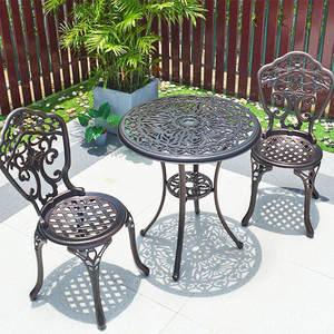 Tavolo e sedie da esterno in ghisa di alluminio personalizzati in fabbrica, set piccolo per balcone, villa, cortile, terrazza. - Product Image 5