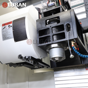 Centro de Mecanizado Vertical <span class=keywords><strong>CNC</strong></span> de Cinco Ejes y un Solo Husillo Automático <span class=keywords><strong>LUBAN</strong></span> BT40 Vmc 650 de Alta Resistencia - Product Image 4