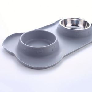 <b>Large</b> Silicone Pet Feeding <b>Mat</b> Easy to Clean Foldable Non-Slip Waterproof for Cats and Dogs - Product Image 4
