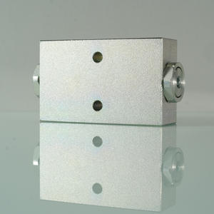 Conexión Tubular Especial, Bloqueo Hidráulico para Camión Compactador de Basura, Válvula de Cilindro VBPDE - Product Image 5