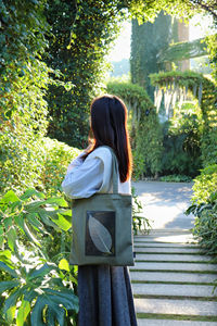 Bolso de Moda SENDA con Diseño de Hojas de Piña, Cierre de Cremallera, Forro de Nailon, Estampado Floral y Decoración de Letras - Product Image 5