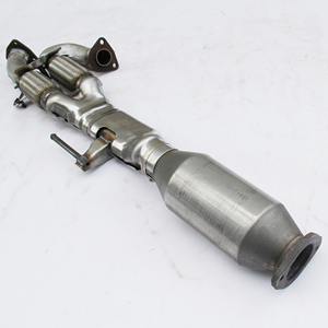 Catalizadores económicos Convertidor catalítico para Nissan Altima Teana 2.3L Parte media 409 Catalizador de acero - Product Image 3