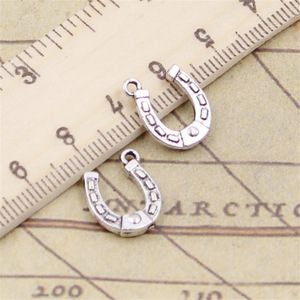 Charms may mắn móng ngựa may mắn bùa may mắn Mặt dây chuyền màu bạc Tây Tạng 15x12mm đồ trang sức Cổ Tự Làm Thủ Công - Product Image 3