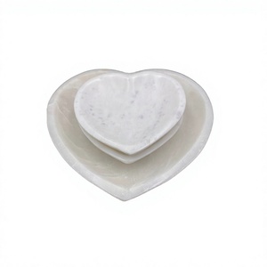 Bol de service en forme de cœur en marbre blanc, vaisselle pour aliments, collations et desserts, lot de deux à prix avantageux - Product Image 1