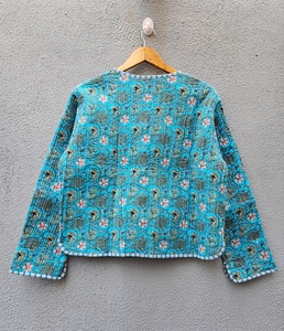 Veste d'hiver matelassée en coton à imprimé floral de qualité supérieure, style bohème ethnique pour femmes, cadeau élégant pour elle - Product Image 6