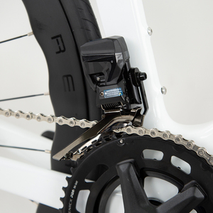 จักรยานเสือหมอบ Eds R15 รุ่น<span class=keywords><strong>ใหม่</strong></span><span class=keywords><strong>ล่าสุด</strong></span> อัพเกรด 700c คาร์บอนไฟเบอร์ คุณภาพสูง 24 สปีด ล้อคาร์บอนไฟเบอร์ พร้อมดิสก์เบรกไร้สาย Di2 - Product Image 3