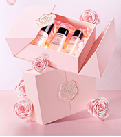 Boîte d'emballage cosmétique en carton rigide écologique de luxe sur mesure en gros avec couvercle magnétique et logo personnalisé pour les mariages