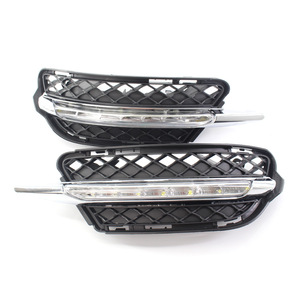 ไฟเดย์ไลท์ LED สำหรับกระจังหน้ารถเบนซ์ S-Class W221 พร้อมไฟตัดหมอกกันชนล่าง แต่งขอบโครเมียม ปี 2008-2013 - Product Image 1