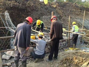 Gabbion en treillis métallique flexible et perméable pour la conservation des sols et les murs de soutènement paysagers - Product Image 6