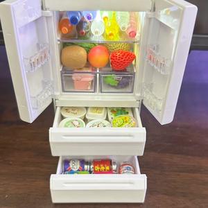 ของจิ๋วพร้อมไฟ 1:12 โมเดลเครื่องใช้ไฟฟ้าในบ้านจิ๋วสำหรับบ้านตุ๊กตา ฉากครัว <span class=keywords><strong>ตู้</strong></span>แช่แข็ง <span class=keywords><strong>ตู้</strong></span><span class=keywords><strong>เย็น</strong></span> ของเล่นอาหารจิ๋ว - Product Image 2