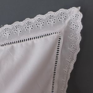 Funda de almohada bordada de algodón liso de buen proveedor - Product Image 5