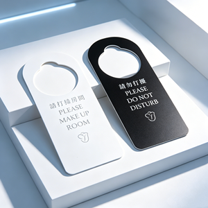 Tarjetas de Visita Mini Personalizadas de PVC, Impresión Offset, Laminación de Película, Acabado de Superficie, Estándar ISO CR80, Opción de Banda Magnética - Product Image 1