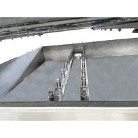 Ligne de production complète entièrement automatique de gobelets en plastique PET pour l'eau minérale pure / Machine de remplissage d'eau en gobelets