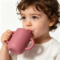 Gobelet d'apprentissage en silicone double-oreille en forme de canard, personnalisable, de qualité alimentaire, mignon, pour bébés et enfants, avec paille, vente en gros