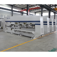Prensa Punzonadora Mecánica CNC de Torreta, 30 Toneladas de Fuerza de Punzonado, 32 Estaciones, Bomba de Motor de Alta Precisión, Estructura de Acero con Certificación BV, Rodamientos