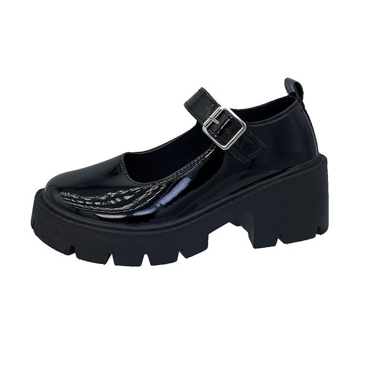 New leather shoes