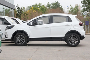 Nouveau Livan X3 Pro 1.5L FWD Automatique R16 Petit SUV Euro VI Emission Économique Essence <span class=keywords><strong>Voiture</strong></span> Conduite à Gauche <span class=keywords><strong>Meilleur</strong></span> <span class=keywords><strong>Rapport</strong></span> <span class=keywords><strong>Qualité</strong></span>-<span class=keywords><strong>Prix</strong></span> Famille - Product Image 3