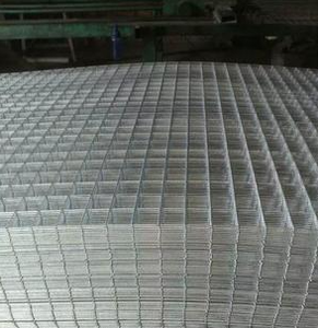 Thick <b>Wire</b> Heavy Duty Galvanized Welded <b>Wire</b> <b>Mesh</b> Panel Galvanized Weld Steel <b>Mesh</b> for Ranch & Construction Protection - Product Image 5