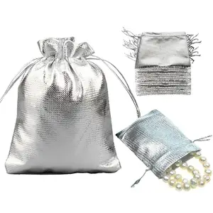 Sankira Christmas Party Favor Cosmetic Packing Candy Pouches Silver Foil Cloth Jewelry Organza Bags Metallic Gift Bags
