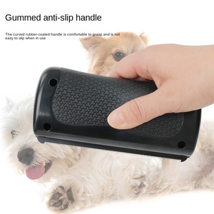 <span class=keywords><strong>Produits</strong></span> de toilettage pour <span class=keywords><strong>animaux</strong></span> : Peigne en plastique pour chien et cheval, lame de scie pour cheveux de cheval, pour un nettoyage efficace et le retrait de la sueur et des poils. - Product Image 3