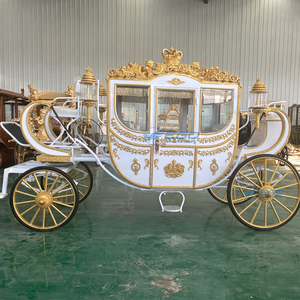 Calèche de Mariage Électrique à 4 Roues de Style Européen avec Capacité de 6 Personnes et Sièges en Cuir Souple - Product Image 1
