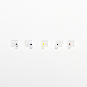 Staffa in ceramica ortodontica Shinye staffa ortodontica dentaria di alta qualità staffa in ceramica clear ortodontic bretelle - Product Image 1