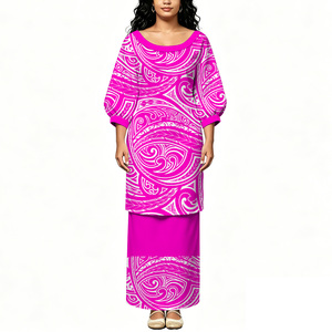 Tenue Puletasi deux pièces pour <span class=keywords><strong>femme</strong></span>, col bateau, manches courtes, imprimé tribal polynésien rouge et noir personnalisé et motif floral blanc, grande taille - Product Image 4