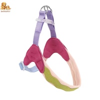 Harnais pour chien OEM personnalisé, tendance, écologique, anti-traction, réglable, avec gilet réfléchissant, rembourrage doux, sangle de poitrine facile pour animaux de compagnie et attaches de laisse