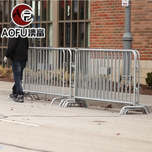 Dễ Dàng Cài Đặt Thép Mạ Kẽm Di Động Giao Thông Hàng Rào Đường An Toàn Hàng Rào Kiểm Soát Đám Đông Hàng Rào Đường Sắt Carbon Hàng Rào Đường Sắt - Product Image 2